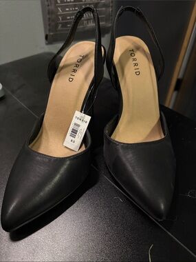 torrid Black Pointed Slingback Pumps with Cushioned Insole